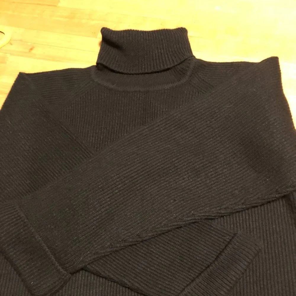 Jeanne Pierre Wool-blend turtleneck black sweater Size M - Picture 7 of 12